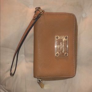 michael kors wallet